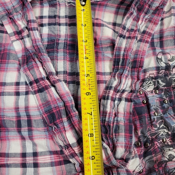 👸👕 Plaid design tie back deep Vneck shirt - Picture 7 of 15
